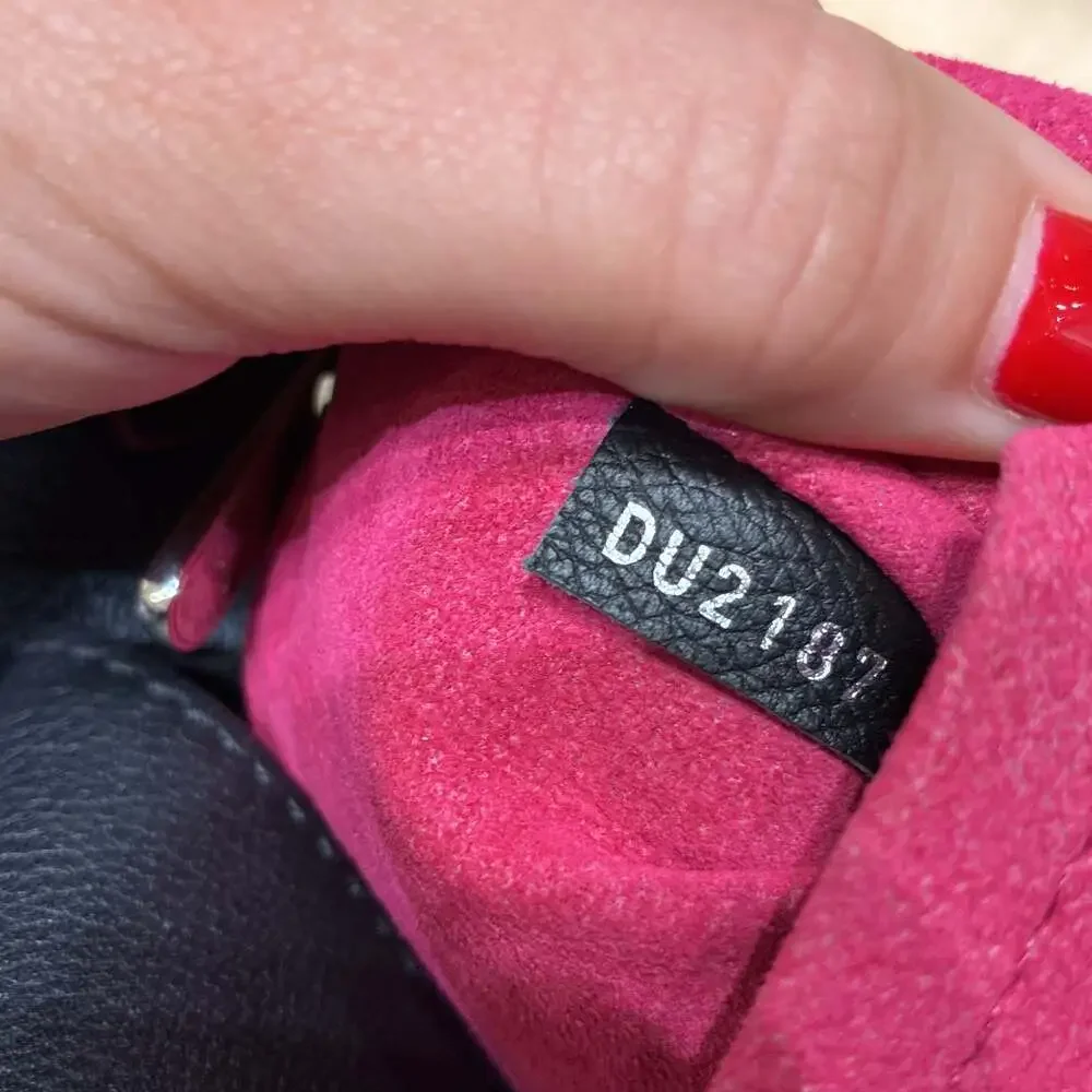 Louis Vuitton Lockme Bucket Bag Leather #243553L22B - Picture 8 of 8